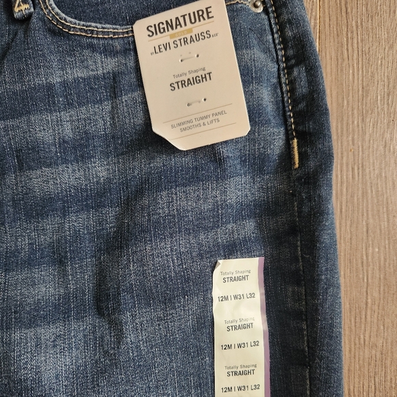 Nwt Levi Strauss jeans size 12 - Picture 2 of 6
